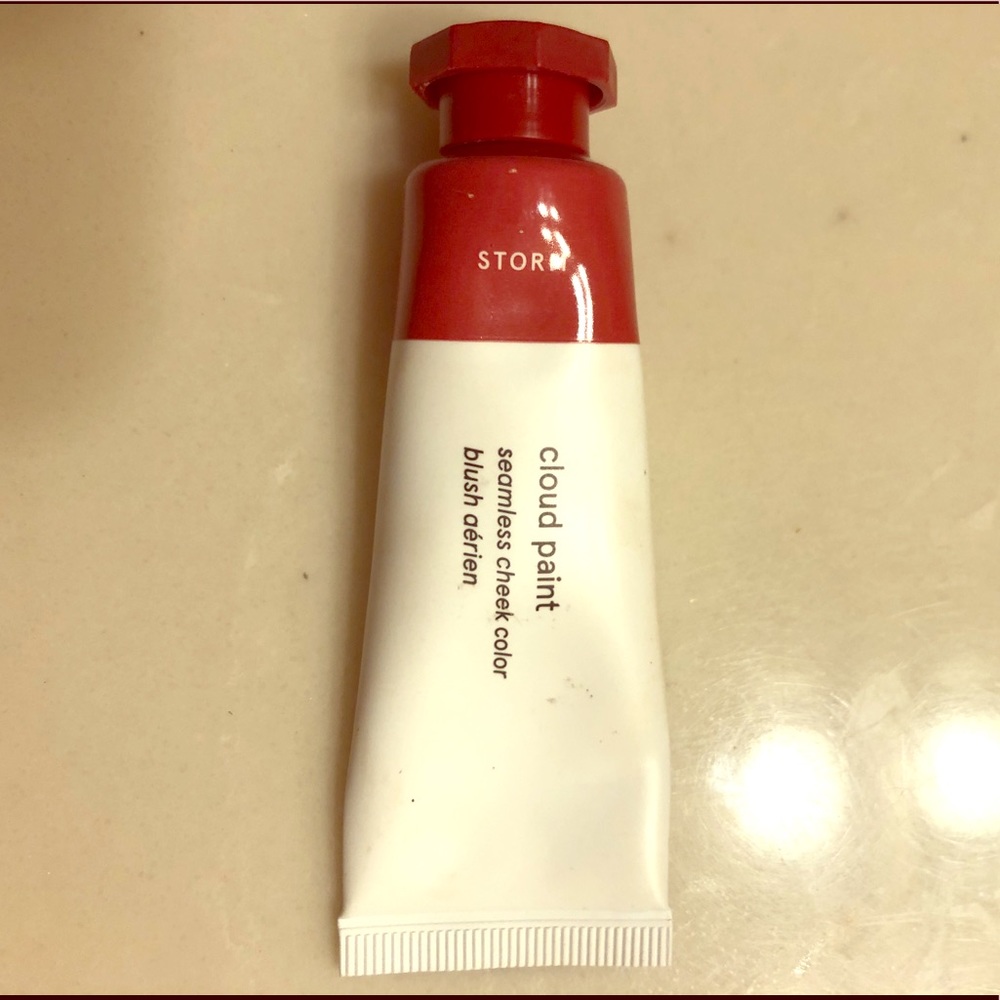 GLOSSIER CLOUD PAINT IN STORM